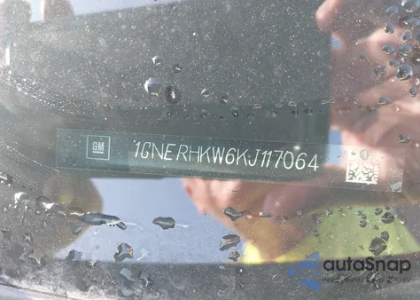 2019 Chevrolet Traverse 3Lt z USA, uszkodzony, nr VIN 1GNERHKW6KJ117064